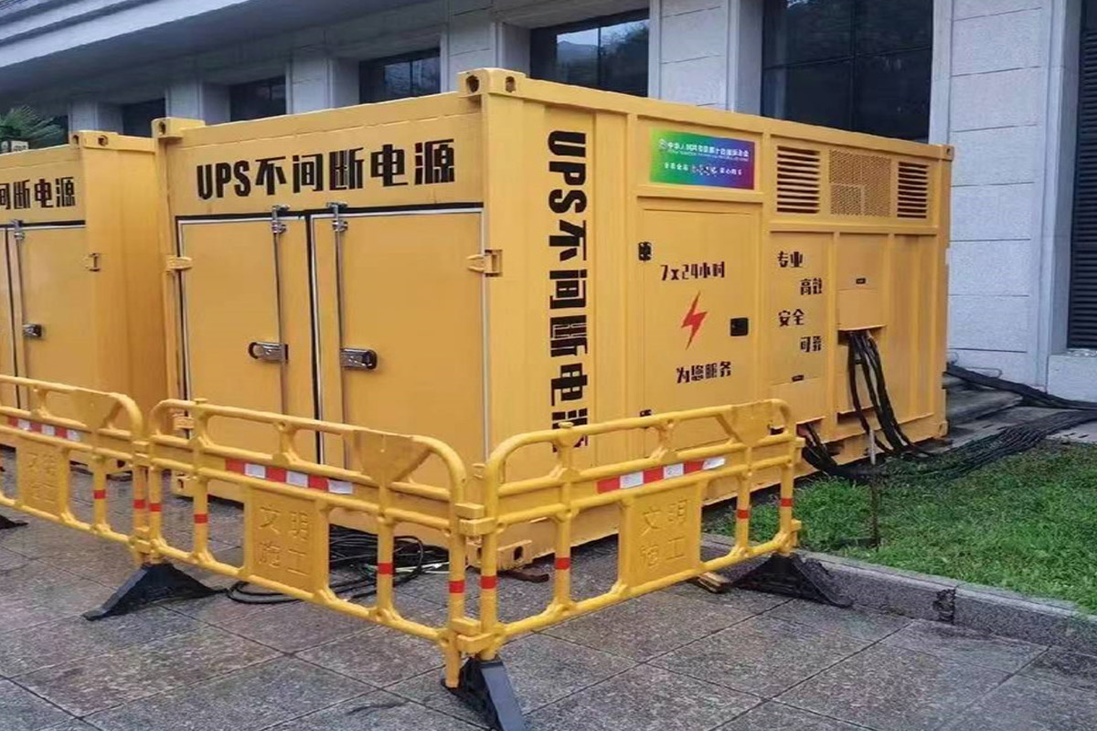 新龙镇发电机租赁施工现场